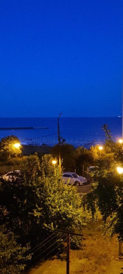 Lumiss Suite - Zoom Beach Constanta Ngoại thất bức ảnh